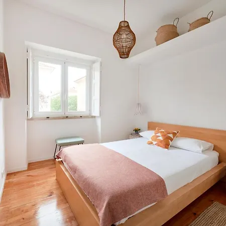 Sunny Renovated With Ac, By Timecooler *