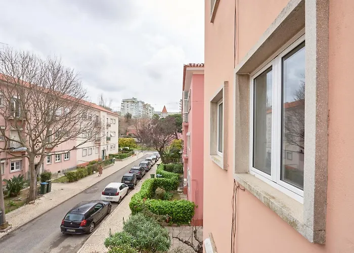 Sunny Renovated With Ac, By Timecooler *