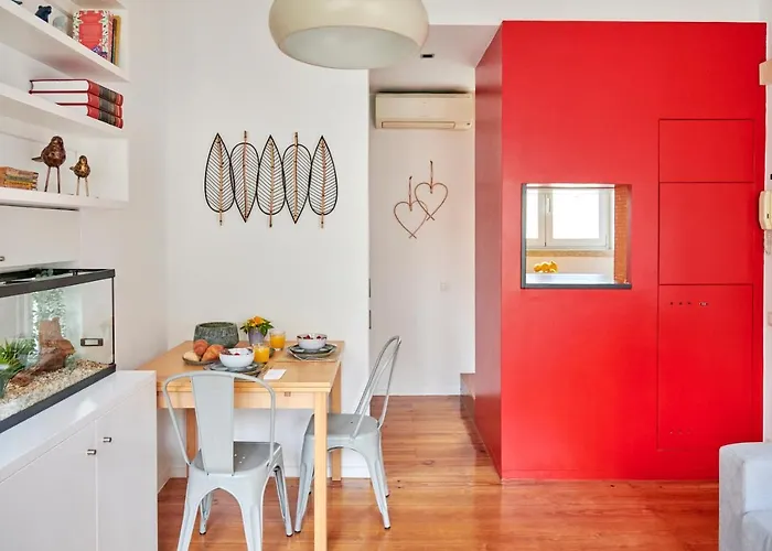 Sunny Renovated With Ac, By Timecooler *