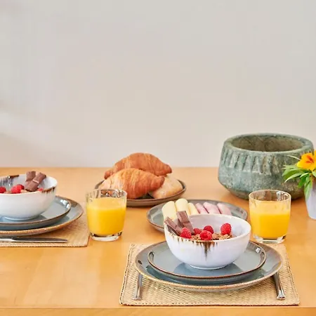 Sunny Renovated With Ac, By Timecooler Appartement Lisboa